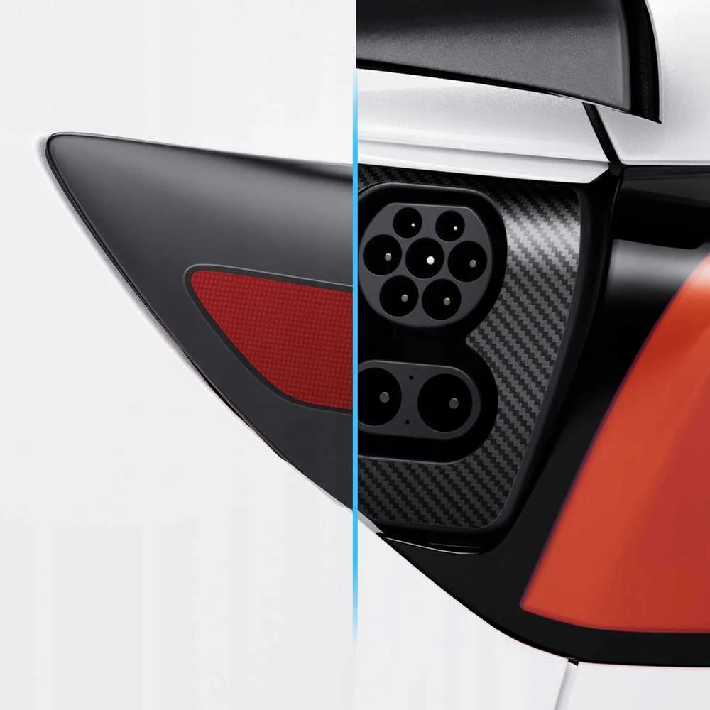 Spigen Tesla apsauginė plėvelė ir apklijavimo rinkinys įkrovimo lizdui (ES), anglies raštas - Tesla Model Y/3