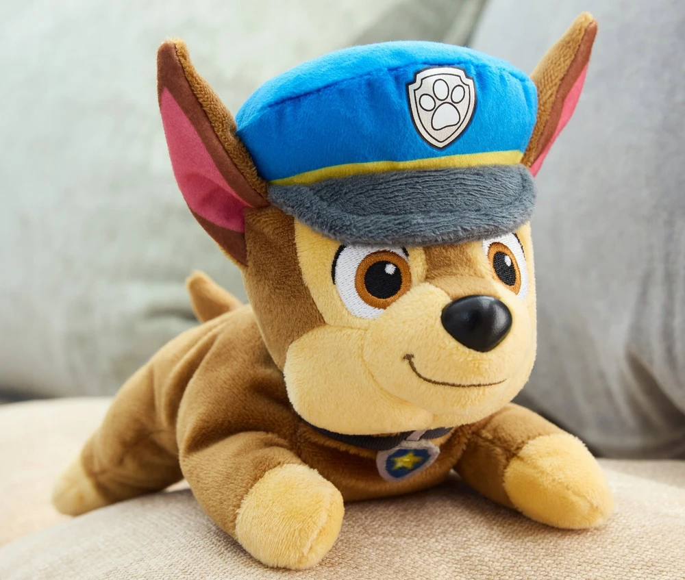 Spin Master Paw Patrol ginklo kepurė ir antkaklis pliušinis žaislas 20 cm - Chase
