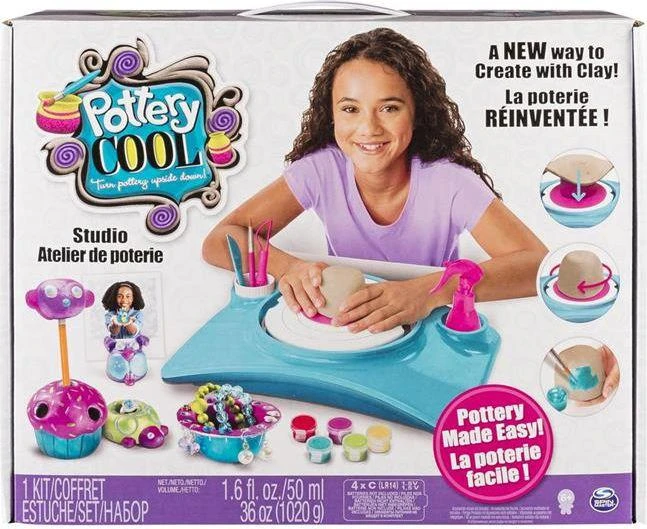 „Spin Master Cool Maker Studio“.