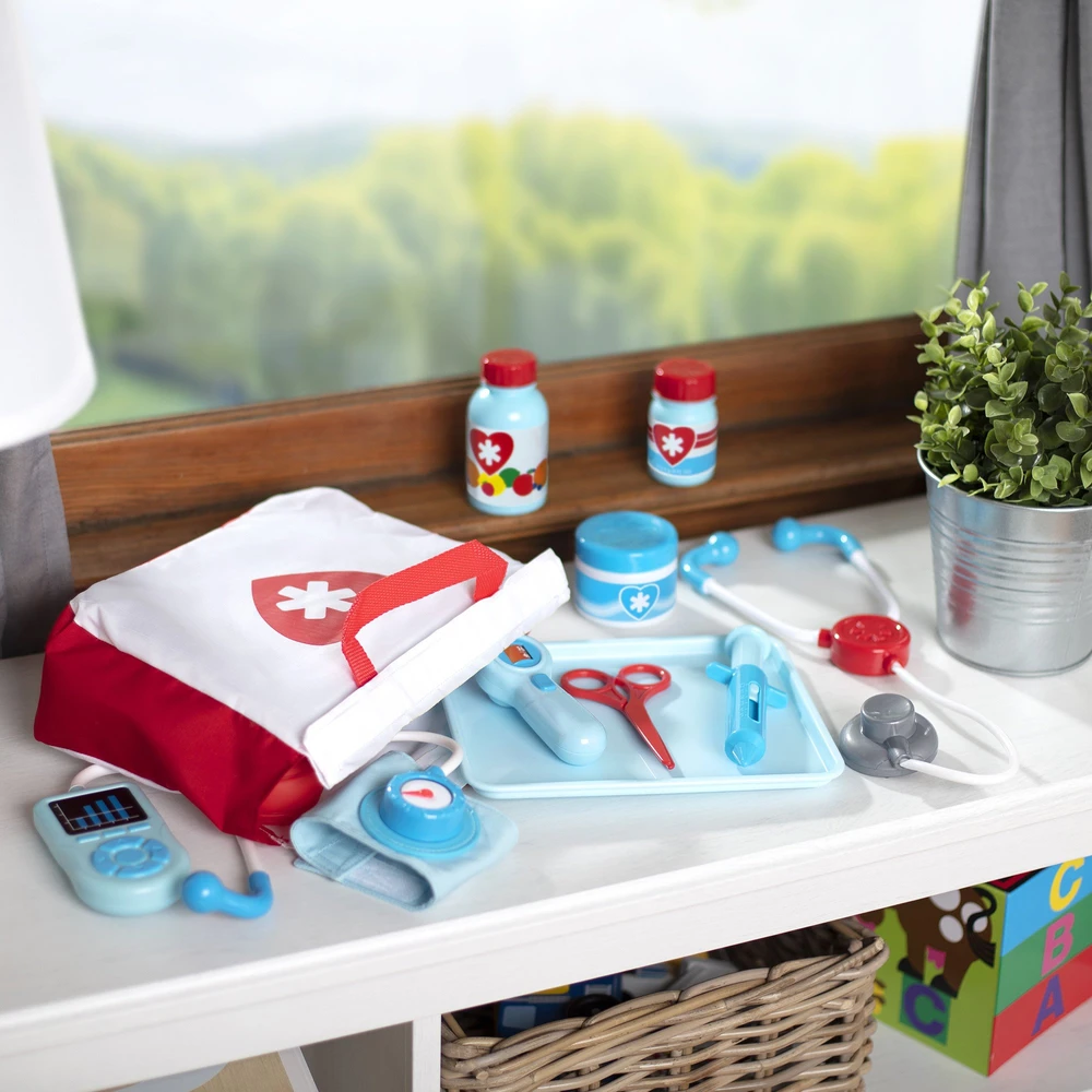 Dėlionė Spin Master MELISSA & DOUG žaidimų rinkinys „Get Well Doctor's Kit“ žaidimų rinkinys