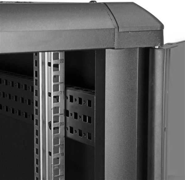 „StarTech“ 19 colių 22U pastatoma spintelė (RK2236BKF)