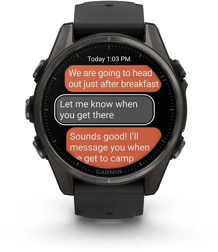 Išmanusis laikrodis Garmin Fenix 8 – 43 mm, AMOLED Sapphire, Pilkos anglies spalvos DLC titanas su juodos / pilkos akmenukų spalvos silikoniniu