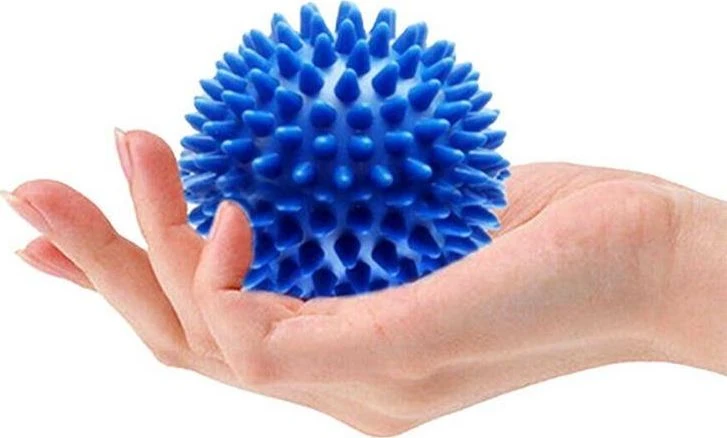 Masažo kamuoliukas FT40C su dygliukais 8,5 cm