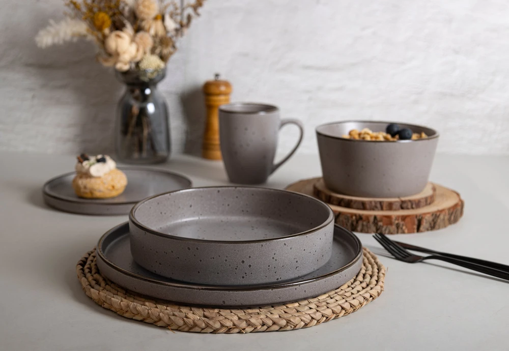 Domoletti SOUP PLATE DOMOLETTI BROWN DOTS 850ML