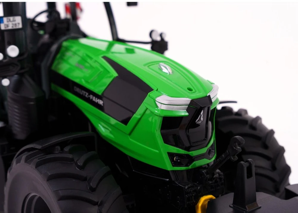 Tamiya Carson 1:16 Deutz-Fahr traktorius 8280 TTV 100% RTR