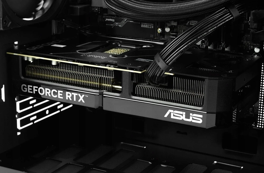 Stacionarus kompiuteris „Level PRO“ [G06] „Ultra 7“ | RTX 5070 | 32 GB | 2 TB | W11 Pro