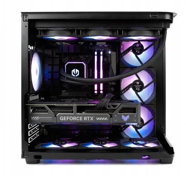 Ultimate R770 [M13] Ryzen 7 | RTX 5070 | 64GB | 2TB