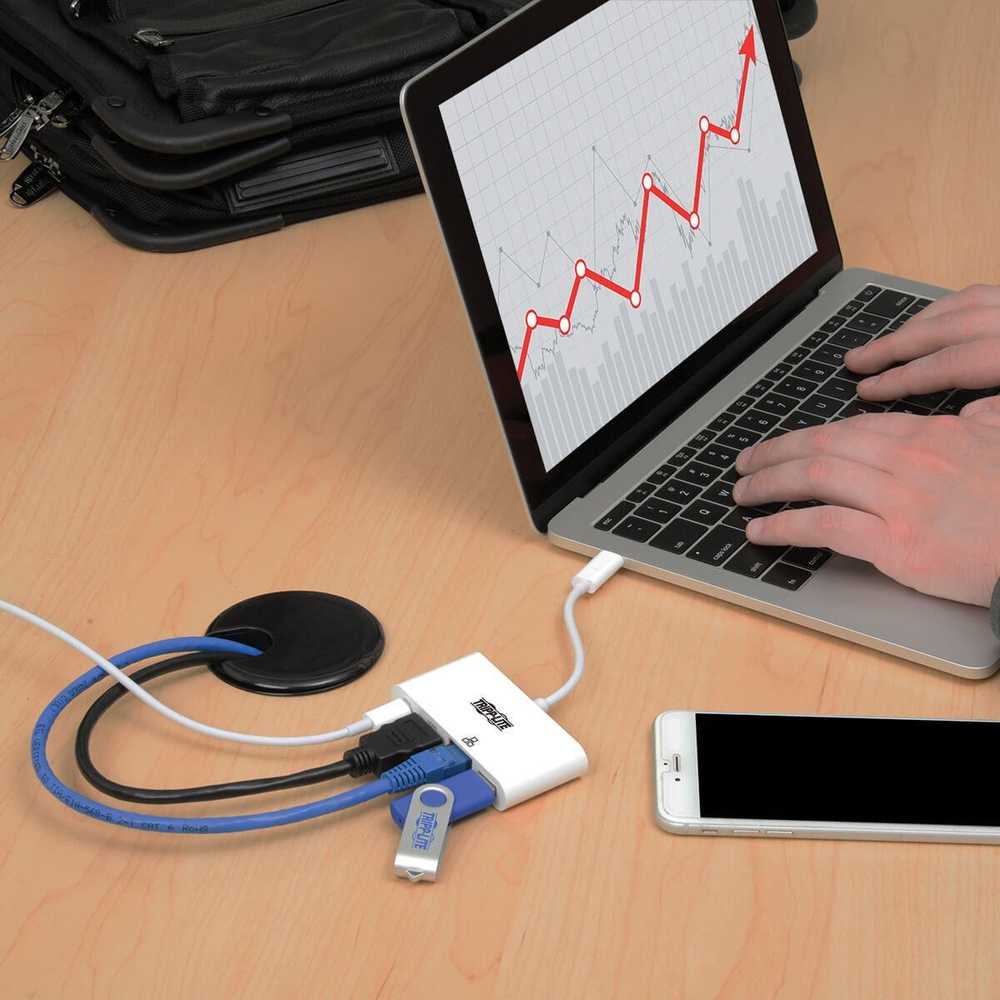 Eaton USB-C HDMI kelių prievadų adapteris, USB 3.2 Gen 1 prievadas, Gigabit Ethernet, 60 W PD įkrovimas, HDCP U444-06N-HGU-C baltas