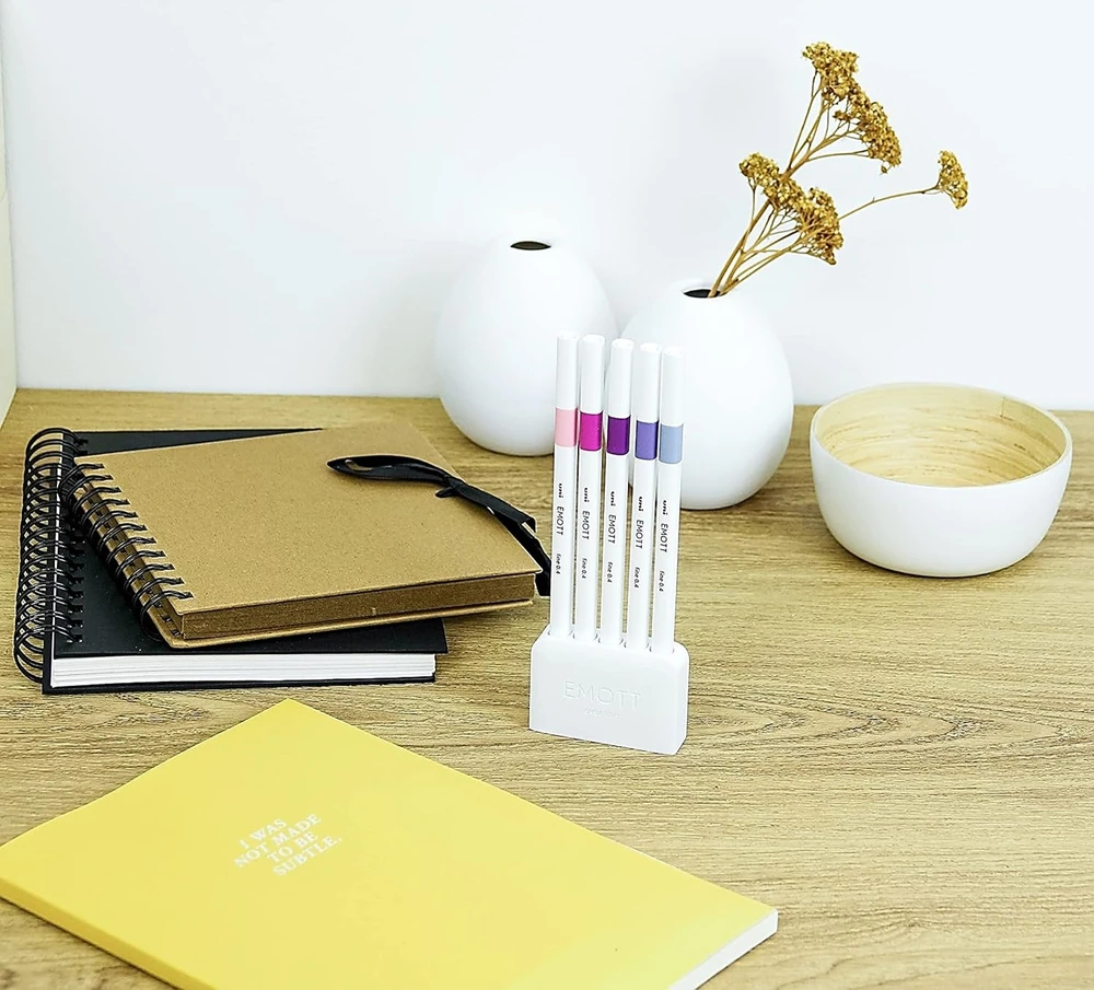Staedtler Emott 27 vnt. plonų flomasterių rinkinys, 5 vnt. Maži stalo stovai, 7 vnt.