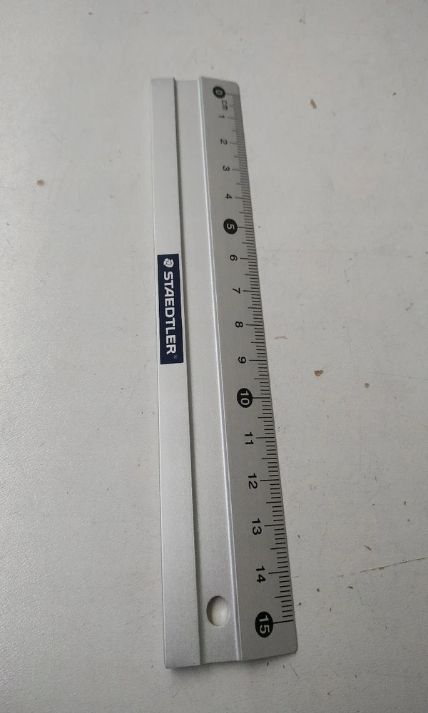 Staedtler STAEDTLER Lineal Metall 15cm