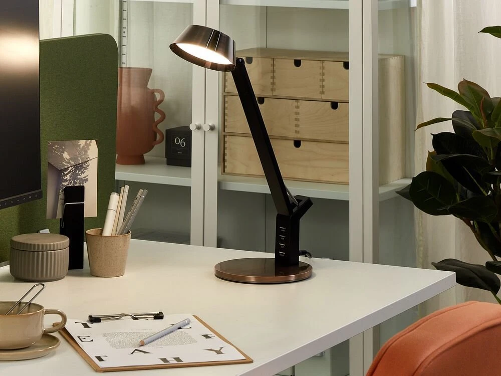 Beliani LED stalinė lempa CHAMAELEON su reguliatoriumi metalinė varinė