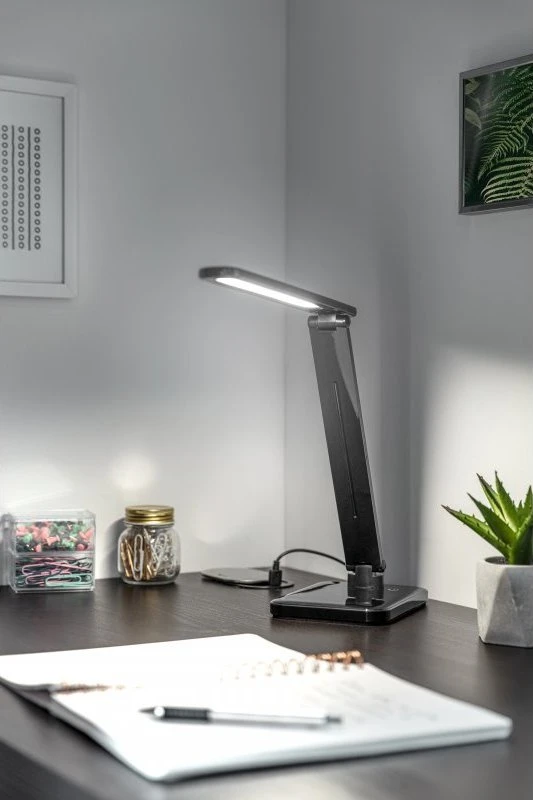 GTV HIKARI LED stalinė lempa, 6W, 400lm, AC220-240V, 50/60Hz, CCT, juoda