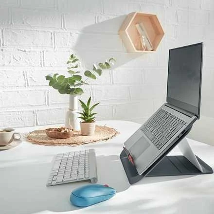 Leitz Ergo Cosy Adjustable Nešiojamas kompiuteris Stand, 80% recycled plastikas