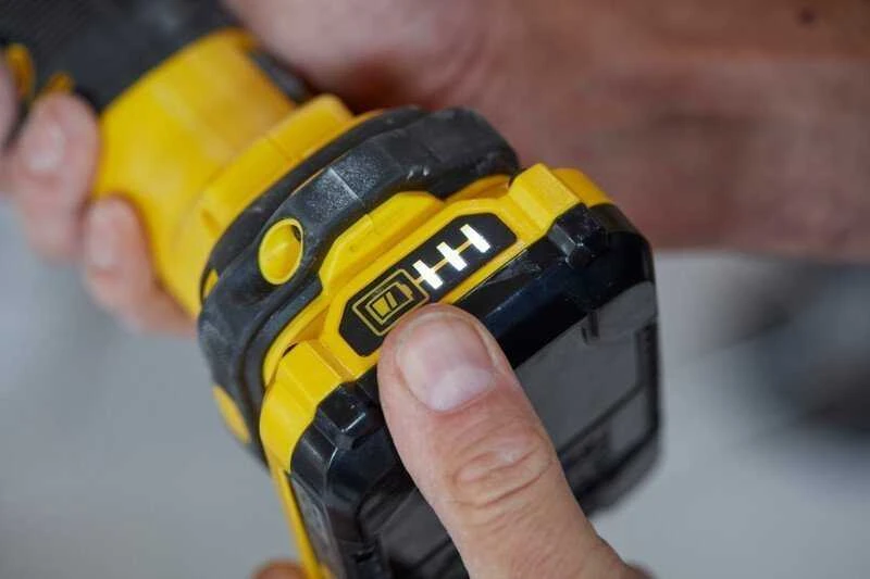 Stanley V20 įrankio baterijos įkrovos indikatorius