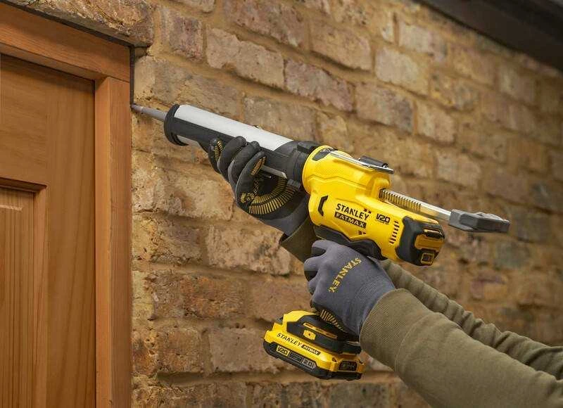 Akumuliatorinis Silikono pistoletas Stanley SFMCE600B-XJ; 20V
