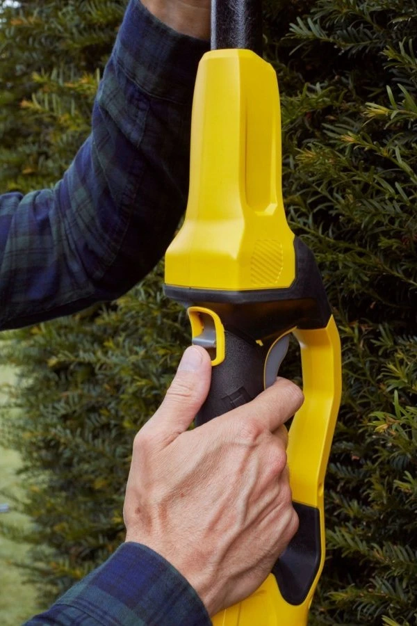 Teleskopinės gyvatvorių žirklės Stanley 18V FATMAX® V20, 45 cm | SFMCPH845B-XJ (be akumuliatoriaus ir pakrovėjo)