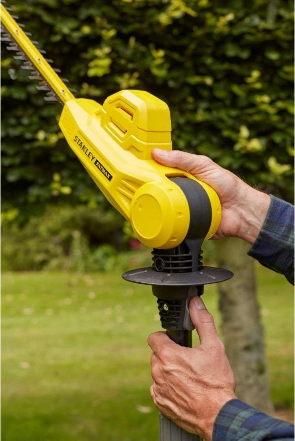 Teleskopinės gyvatvorių žirklės Stanley 18V FATMAX® V20, 45 cm | SFMCPH845B-XJ (be akumuliatoriaus ir pakrovėjo)