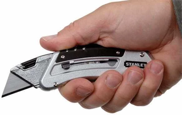 Peilis keičiamais ašmenimis Stanley Quickslide