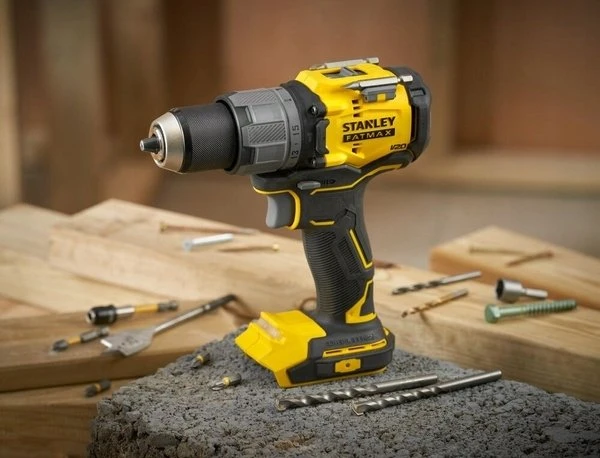 Stanley FATMAX SFMCD726D2T gręžtuvas-suktuvas