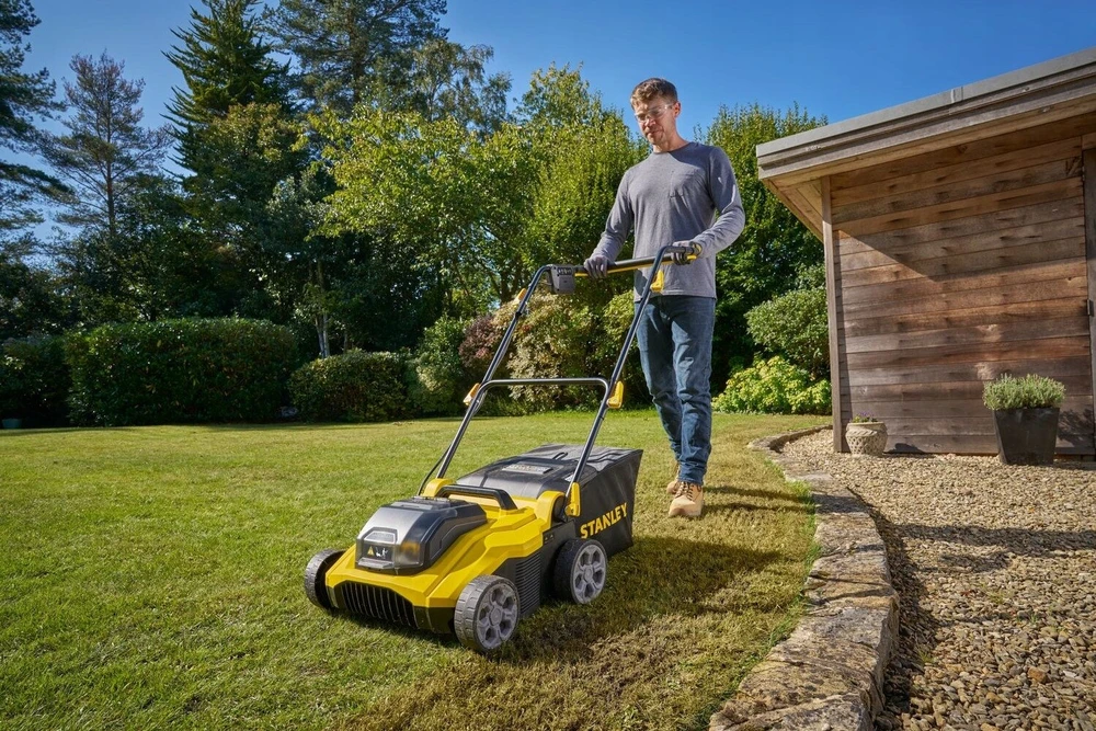 Stanley Wertykulator 1x4Ah (SCOEP3801M2)