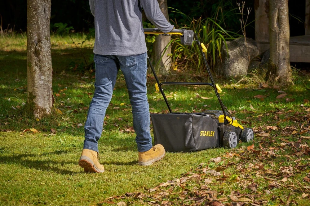 Stanley Wertykulator 1x4Ah (SCOEP3801M2)