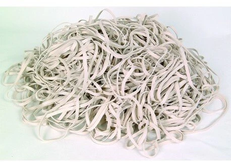 Valiklis Staples Segtukai guminiai 120 x 5 mm balti, pakuotė 500g