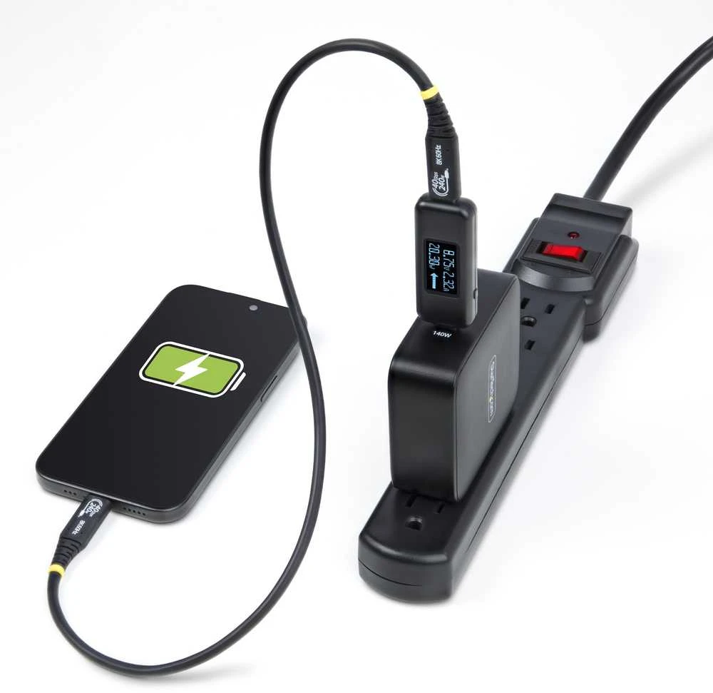 StarTech USB-C testeris su įtampos rodmenų ekranu