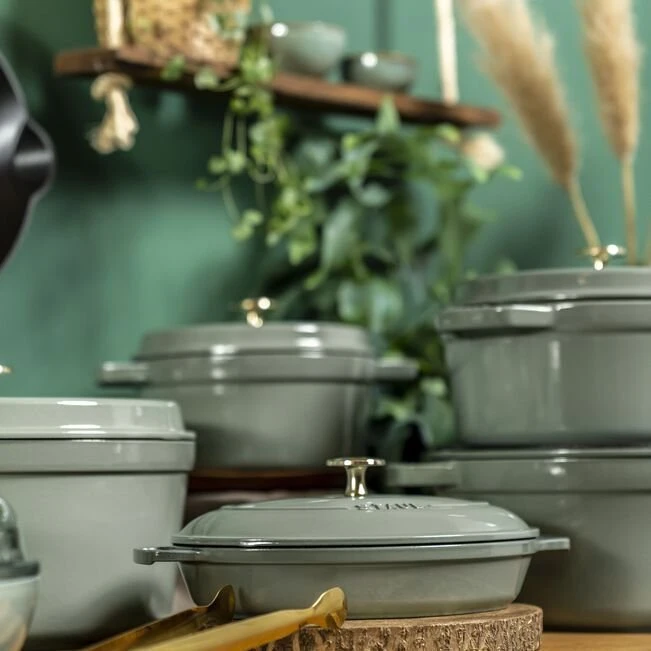 STAUB La Cocotte 24 cm apvalus Eukaliptas Ketaus