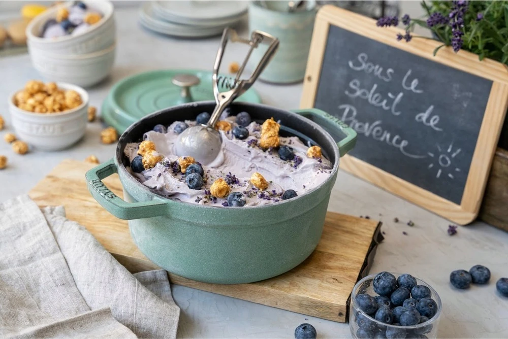 STAUB LA COCOTTE Apvalus ketaus puodas, 3,8 ltr, mėtų
