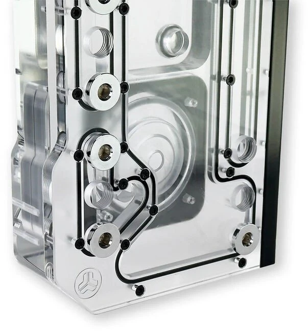 „Stealkey Customs Crossflow II PC-O11 EVO RGB“ – D-RGB
