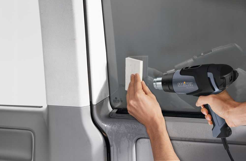 Šilumos pūstuvas Steinel 2200 W (ST088422)
