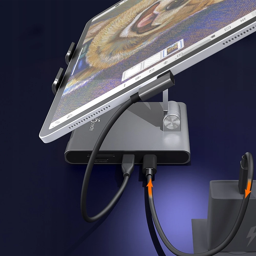 „J5create“ – daugiakampis stovas su prijungimo stotele, skirtas „iPad Pro“