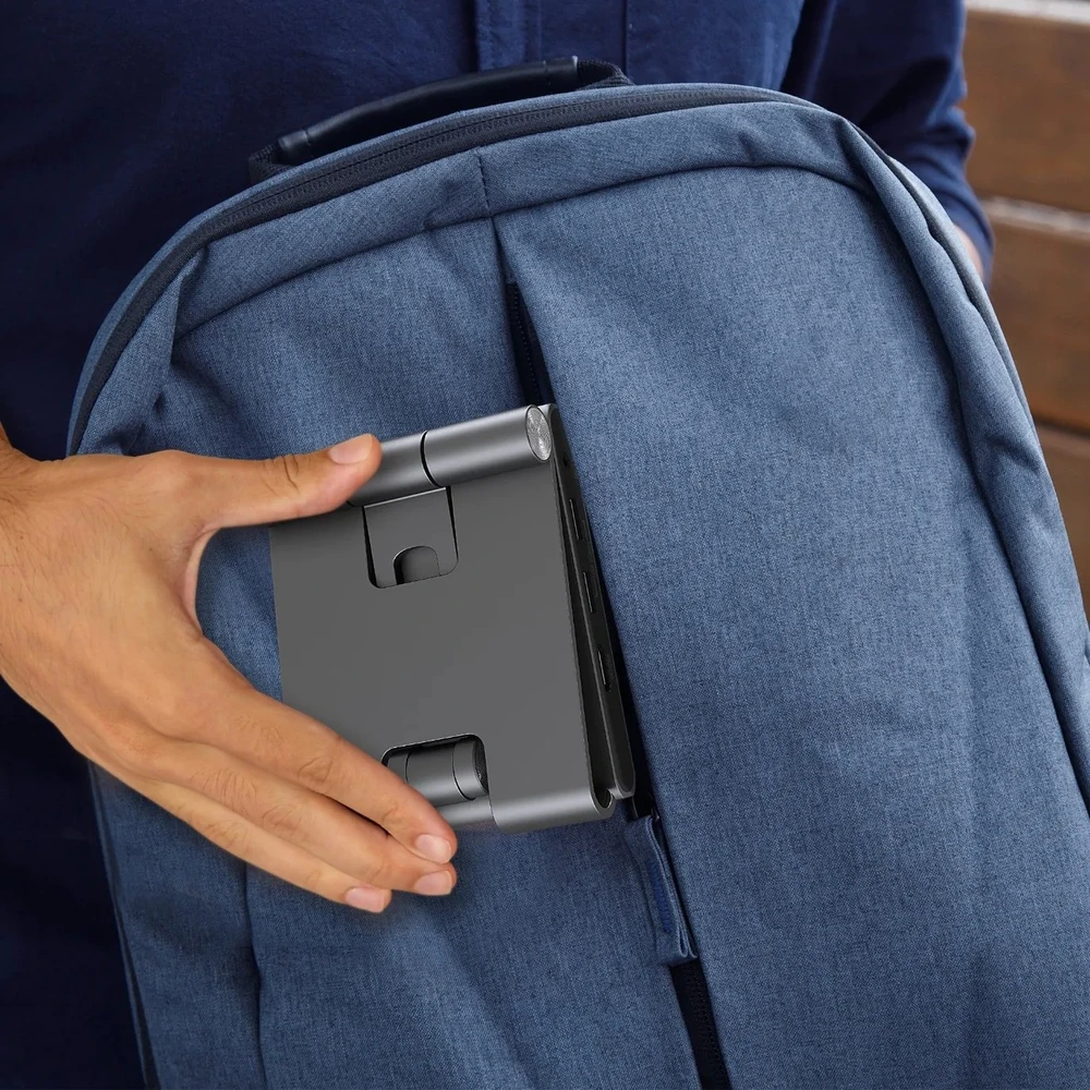 „J5create“ – daugiakampis stovas su prijungimo stotele, skirtas „iPad Pro“
