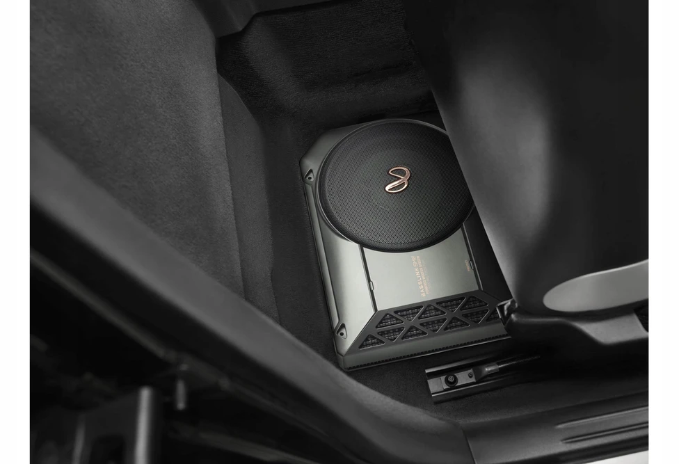 Automobilinis žemų dažnių garsiakalbis Infinity BassLink SM2