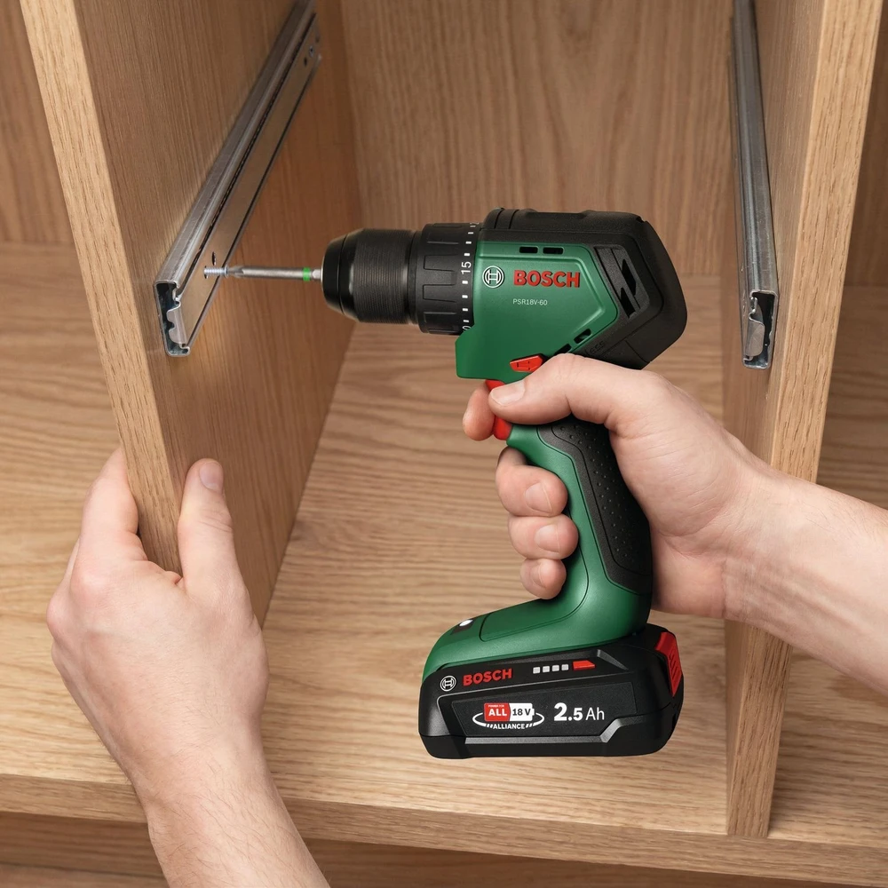 Suktuvas - gręžtuvas Bosch Akumulatorowa PSB18V-60 (2x2,5Ah, CC) (06039D7302)