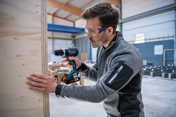 Bosch GSB 18V-90 C be akumuliatoriaus ir kroviklio, dėžutė