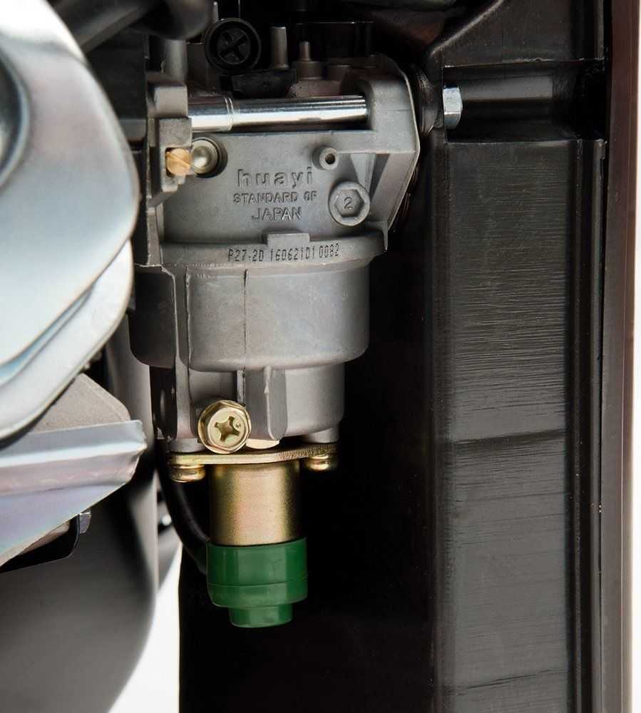 Benzinis generatorius 5.5KW 230V/GDA 6500 DAEWOO