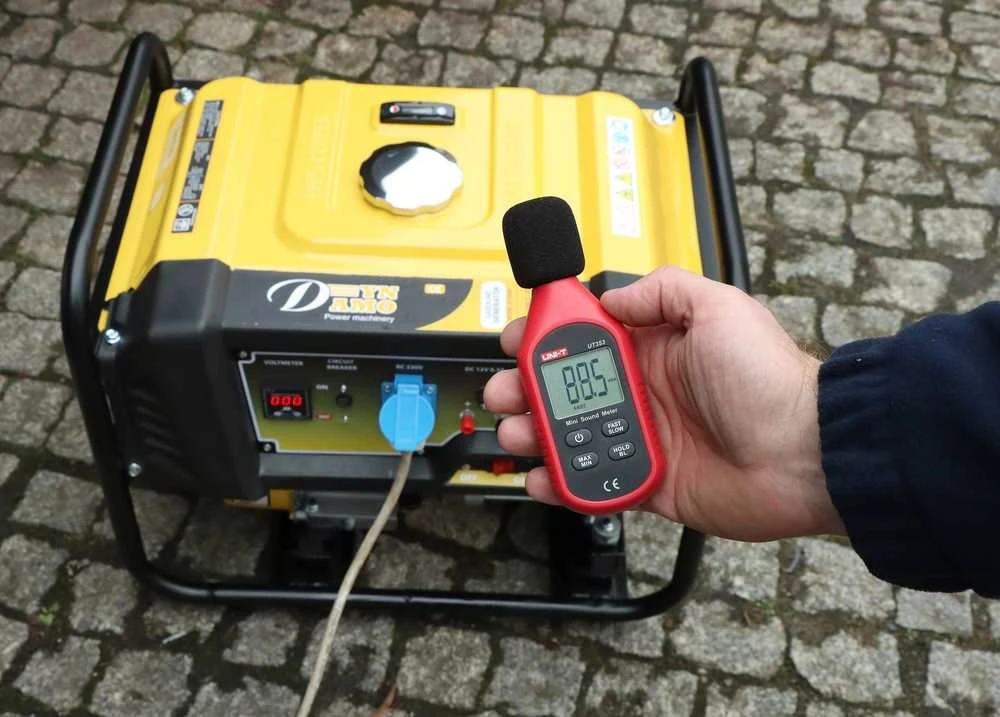 ELEKTROS GENERATORIUS DY-3500 2500 W Dynamo benzininis