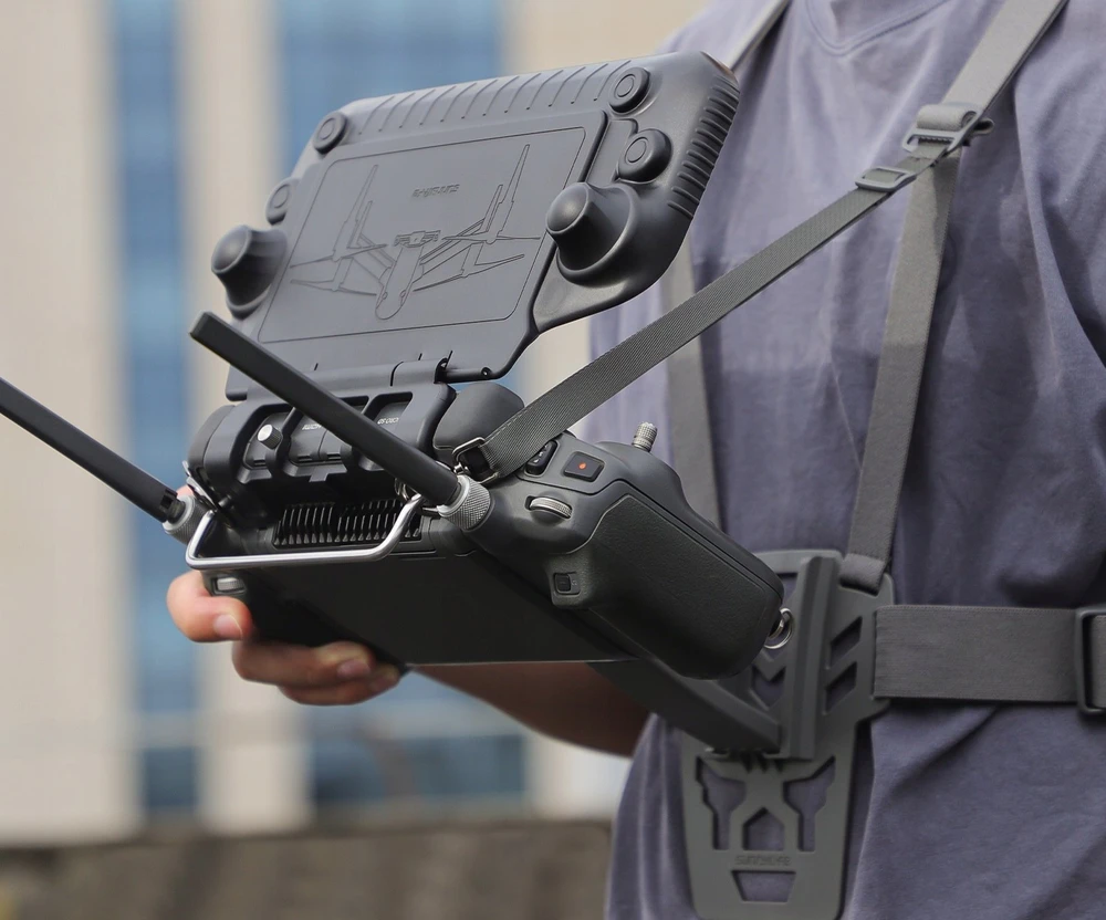 SunnyLife diržų laikiklis kaklo dirželio pečių krūtinės laikiklis skirtas DJI RC Plus drone nuotolinio valdymo pultui / Zj844-d