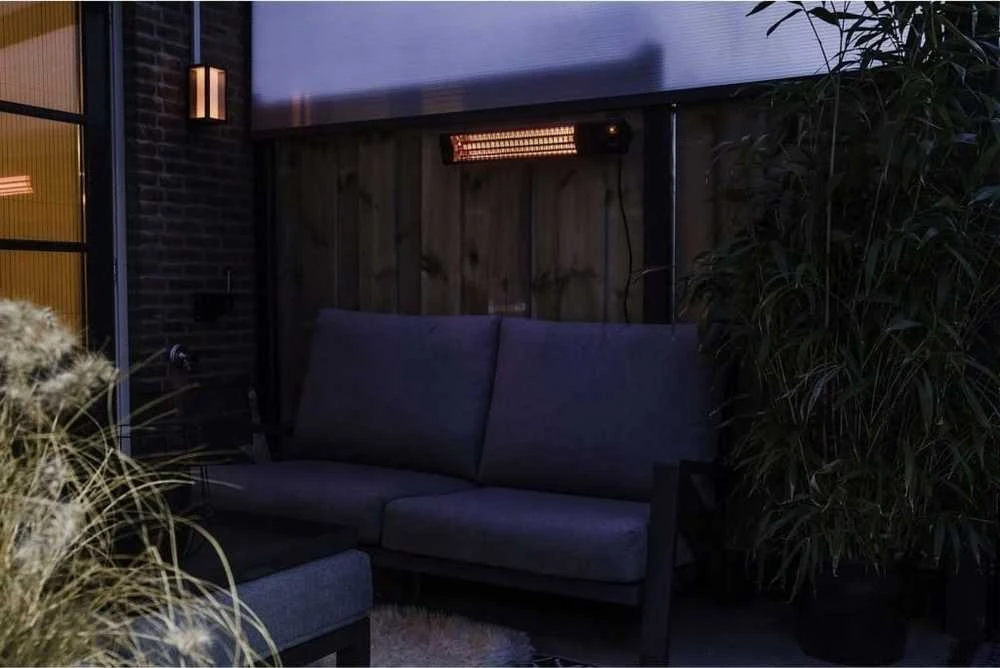 SUNRED | Šildytuvas | PRO25W-SMART, „Triangle Dark“ išmanioji siena | Infraraudonųjų spindulių | 2500 W | Juodas | IP55
