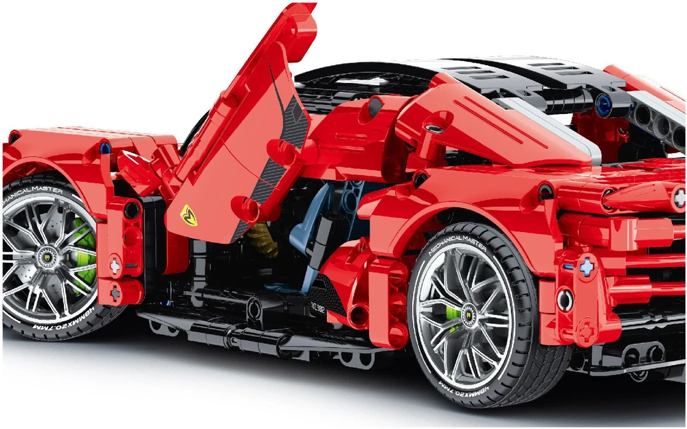 Immaster Super automobilio raudoni techniniai blokai