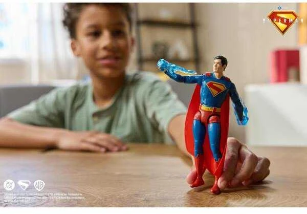 Spin Master SUPERMAN 6" figūrėlė Superman Punching Hand, 6073319