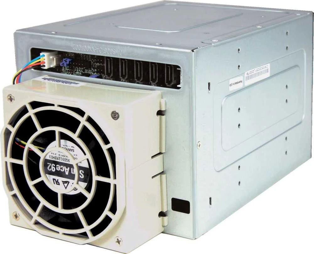 „SuperMicro“ 5x 3,5 colio SATA III mobiliųjų įrenginių stovas (CSE-M35TQB)