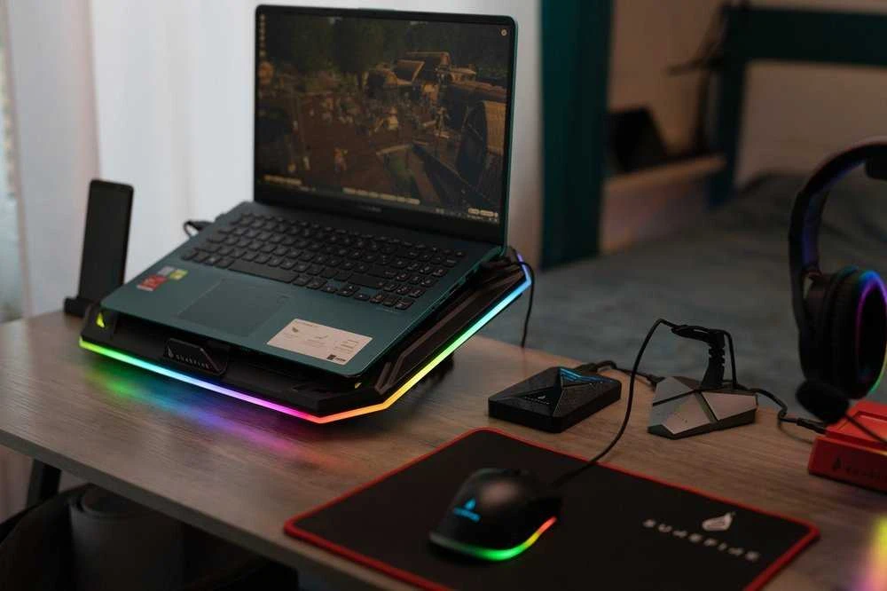 SUREFIRE - Bora X1 žaidimų aušinimo kilimėlis RGB