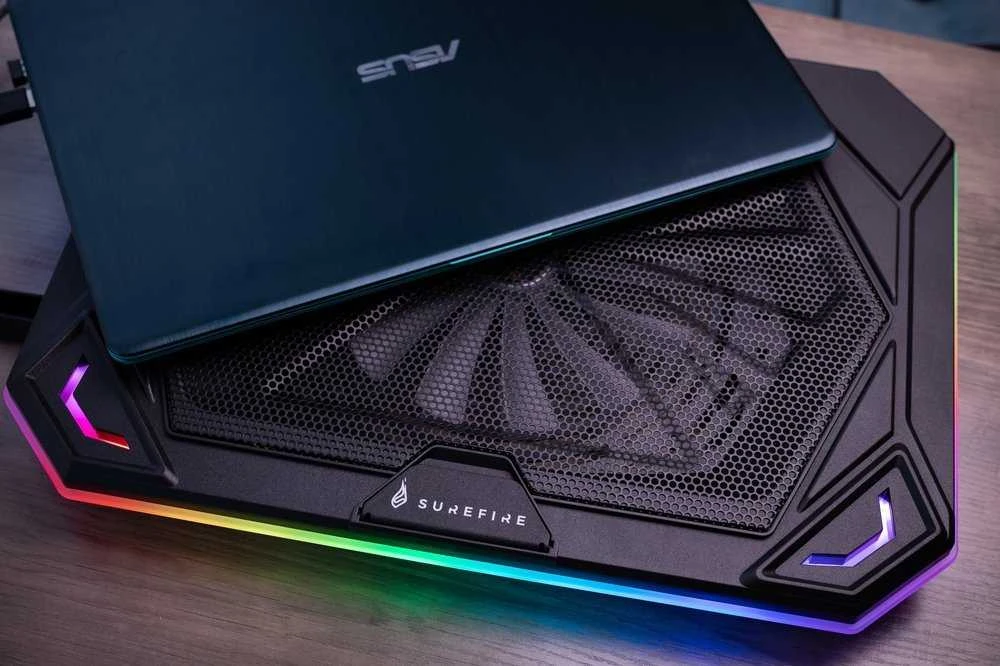 SUREFIRE - Bora X1 žaidimų aušinimo kilimėlis RGB