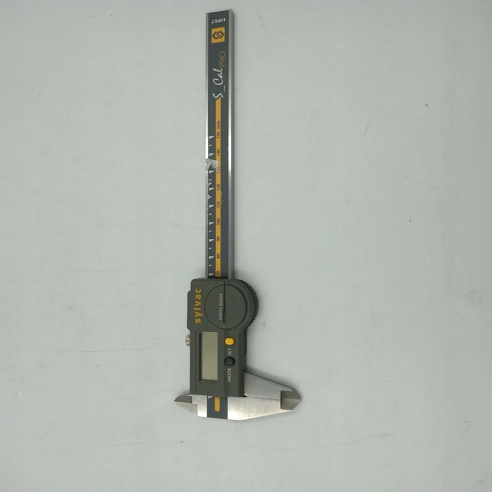 SUWMIARKA 150 CYFR. IP67 1.5V/ABS/SQ suportas, atsparus aušinimo skysčiui