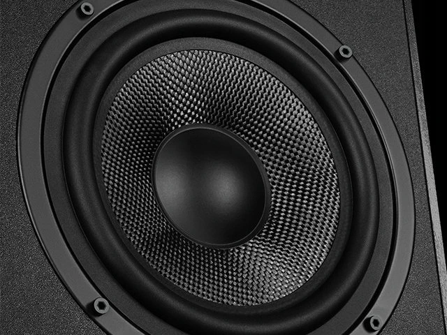 Kompiuterio kolonėlės SVEN MC-30 2x100W; Tembro ir garsumo valdymas priekyje; Skaitmeninis optinis įėjimas; Nuotolinio valdymo pultas; Bluetooth