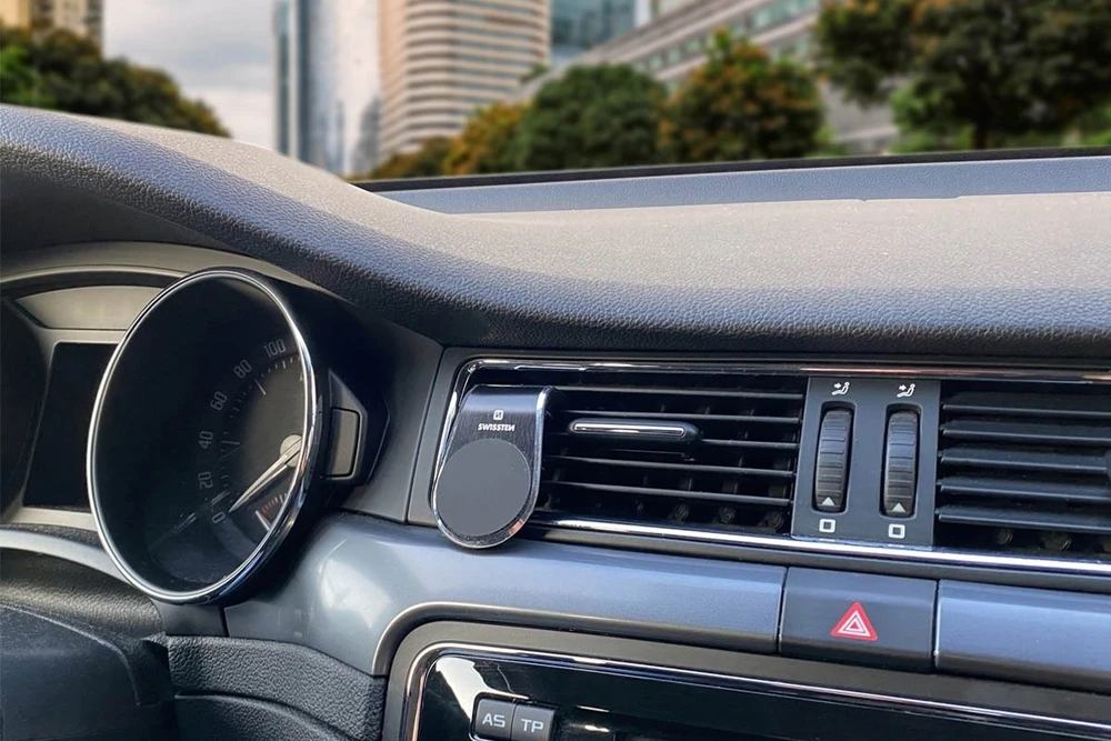 Swissten Easy Mount universalus automobilio oro ventiliacijos laikiklis prietaisams