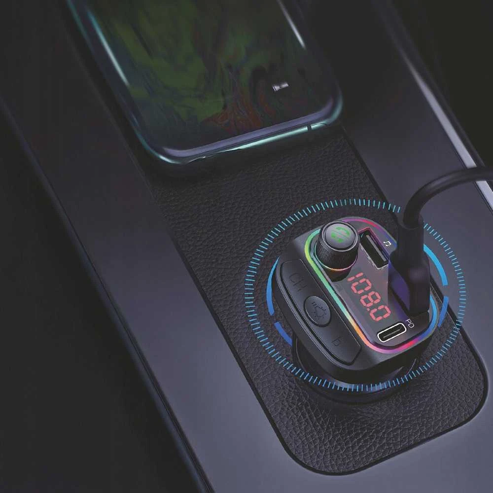 FM siųstuvas „Swissten RGB Bluetooth FM“ siųstuvas, 2x USB / USB-C