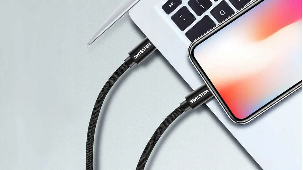 „Swissten Textile“ universalus greitas įkrovimas 3.1 USB-C prie „Lightning Data“ ir 2 m įkrovimo laidas